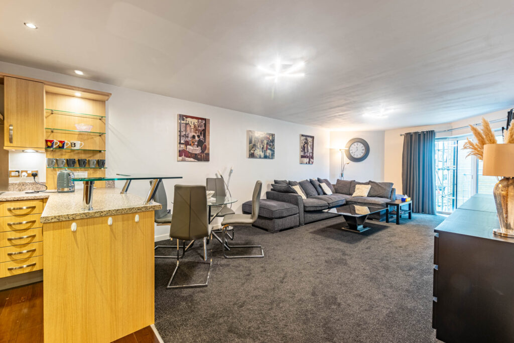 Property Image 0