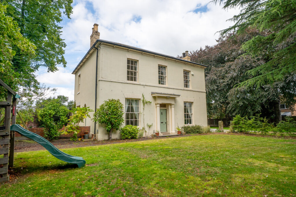 Property Image 0