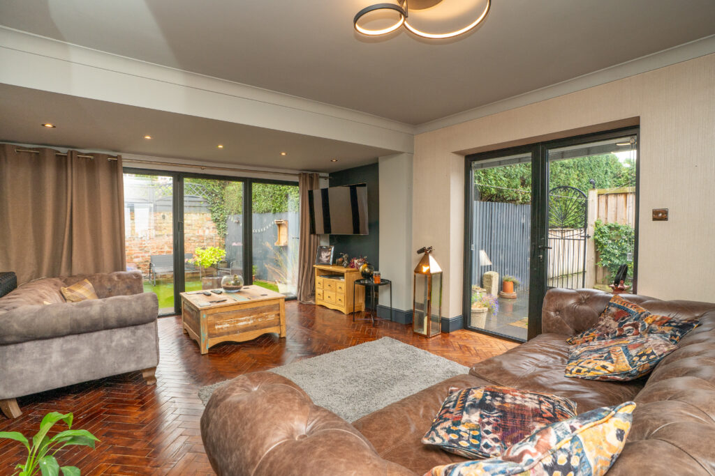 Property Image 0