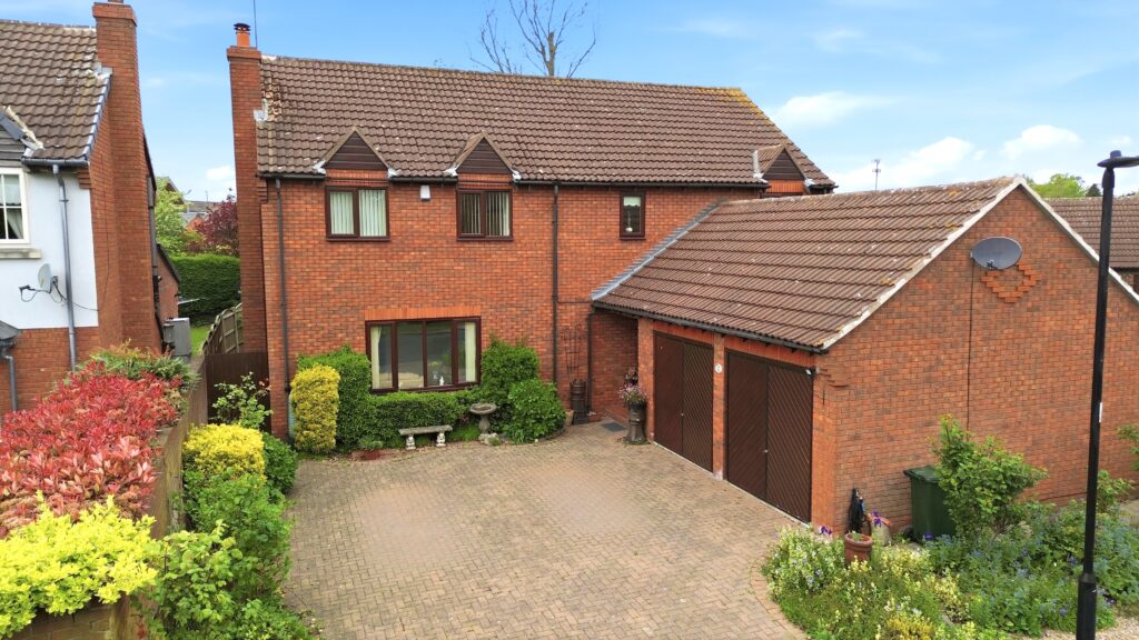 Property Image 0